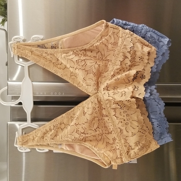 💕JESSICA SIMPSON💕 2 Pack Lace Bralettes ~ Blue & Nude/Tan Small S NWT - Picture 4 of 13